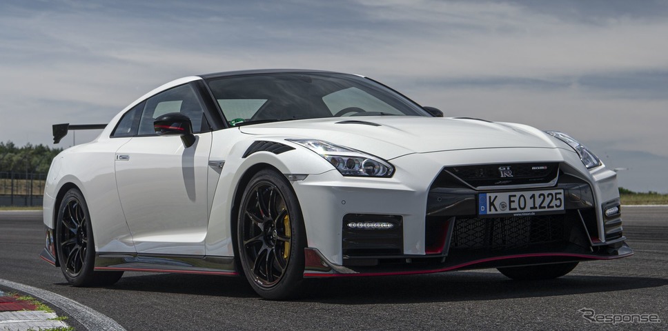 日産 GT-R NISMO の2021年モデル《photo by NISSAN》
