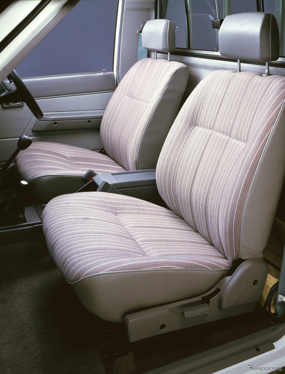 トヨタ・ハイラックス4代目(1983年〜)《写真提供 トヨタ自動車》