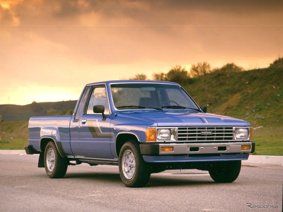 トヨタ・ハイラックス4代目(1983年〜)《写真提供 トヨタ自動車》