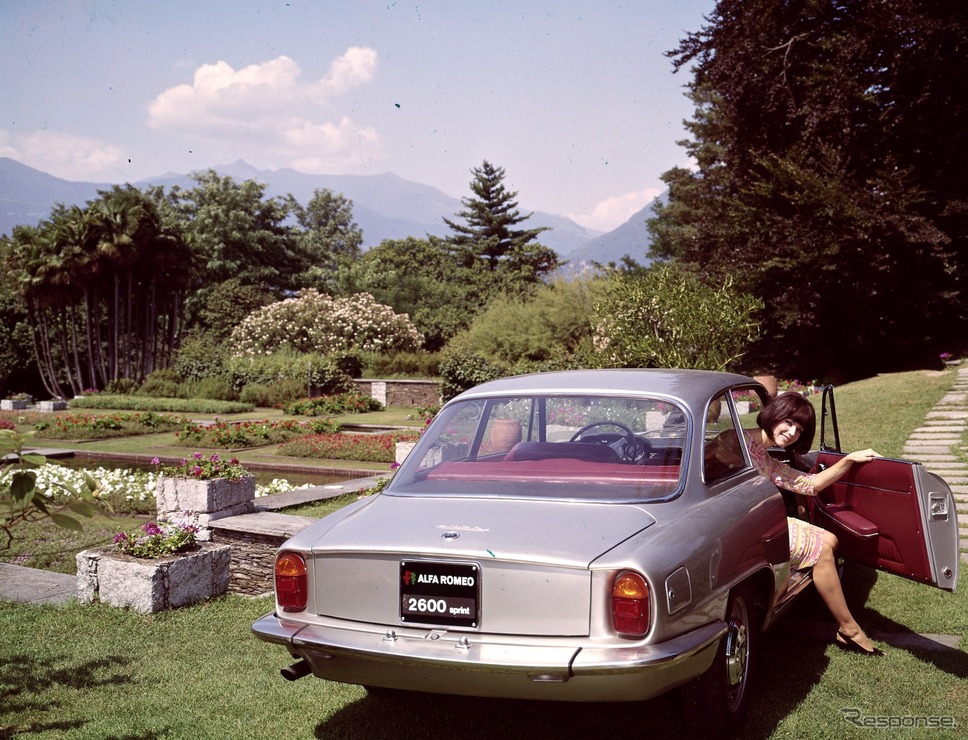 1962年　2600スプリント《photo by Alfa Romeo》