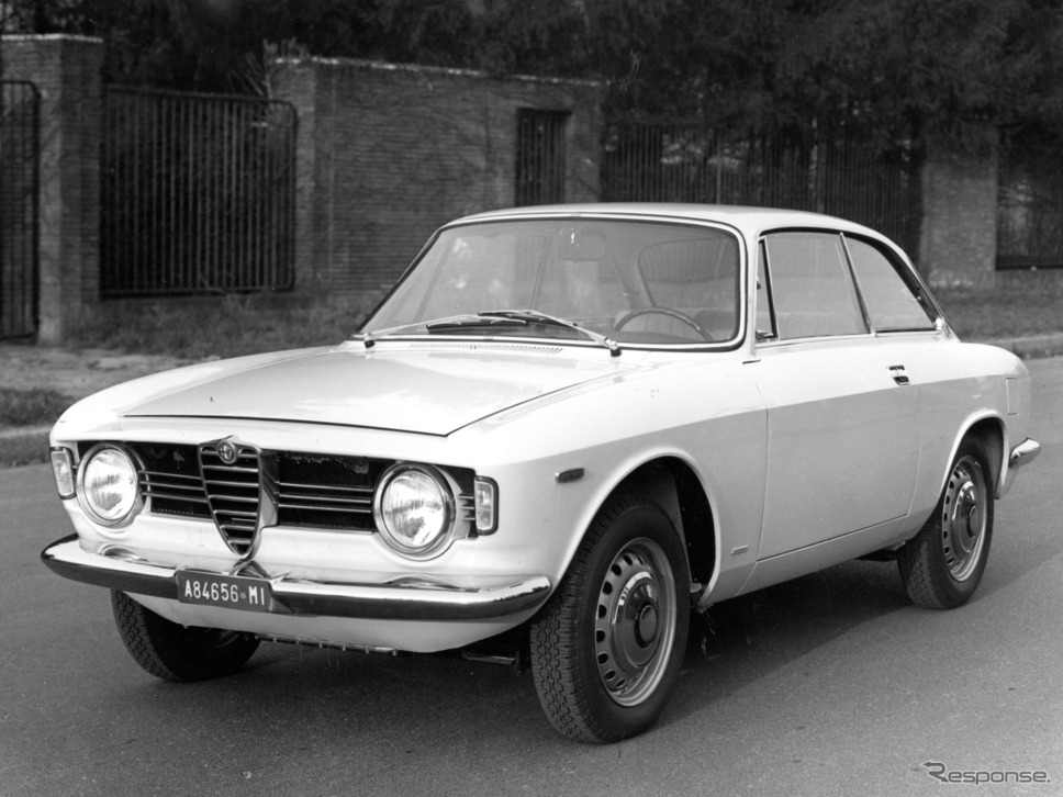 1966年　ジュリア・スプリントGTV《photo by Alfa Romeo》