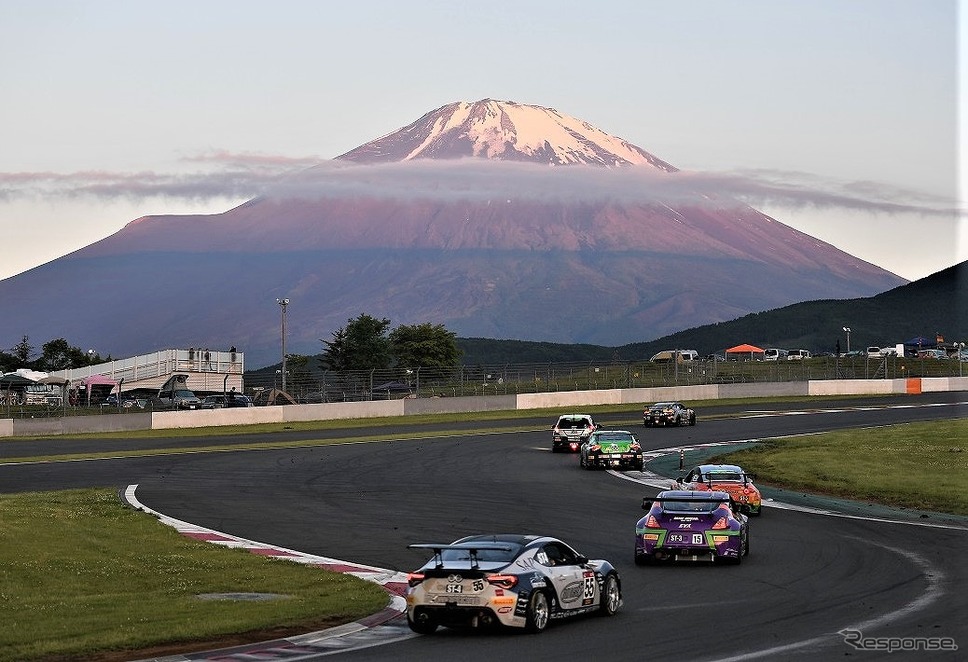 開催3年目を迎える富士SUPER TEC 24時間レース《写真提供 J SPORTS》