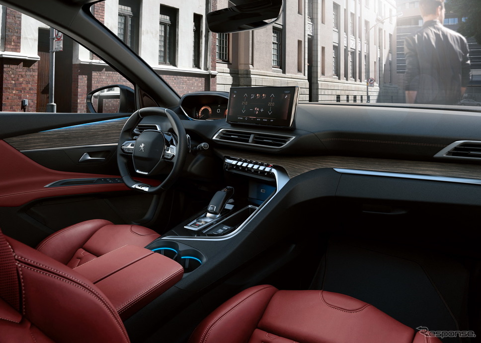 プジョー 3008 改良新型《photo by Peugeot》