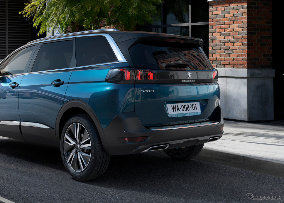 プジョー 5008 改良新型《photo by Peugeot》