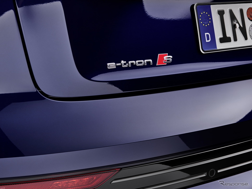 アウディ e-tron S《photo by Audi》