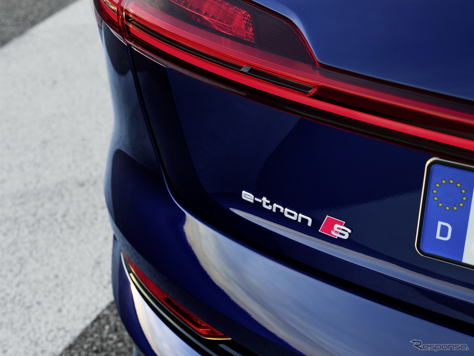 アウディ e-tron S《photo by Audi》