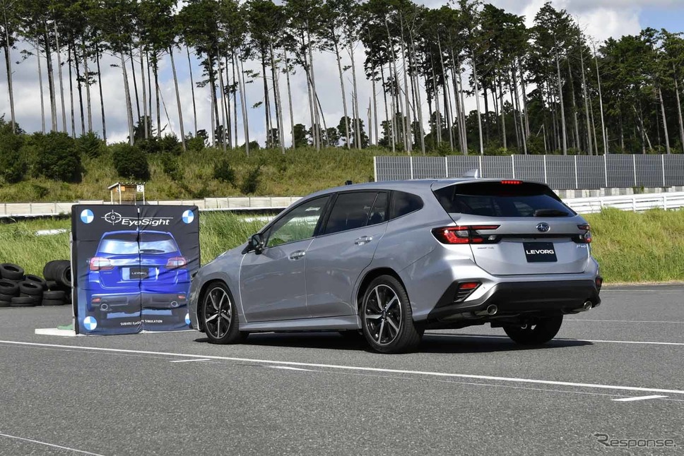 スバル レヴォーグ 新型(プロトタイプ)《写真提供 スバル》