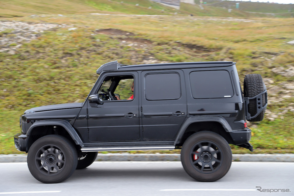 メルセデスベンツ Gクラス 4x4 スクエアード 後継モデルプロトタイプ(スクープ写真)《APOLLO NEWS SERVICE》