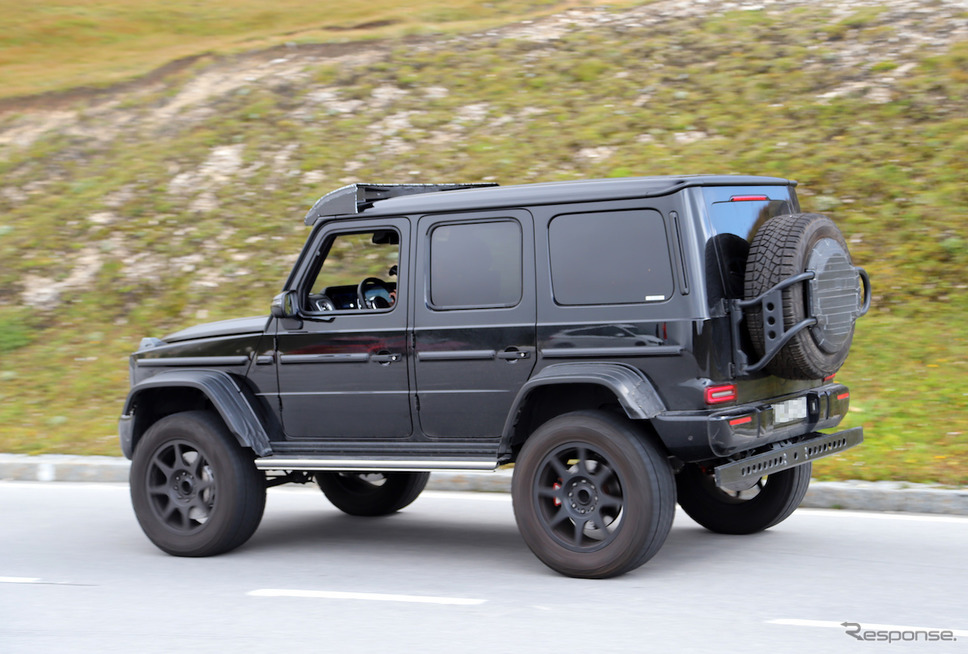 メルセデスベンツ Gクラス 4x4 スクエアード 後継モデルプロトタイプ(スクープ写真)《APOLLO NEWS SERVICE》
