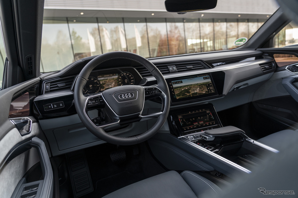 アウディe-tronスポーツバック(欧州仕様)《photo by Audi》