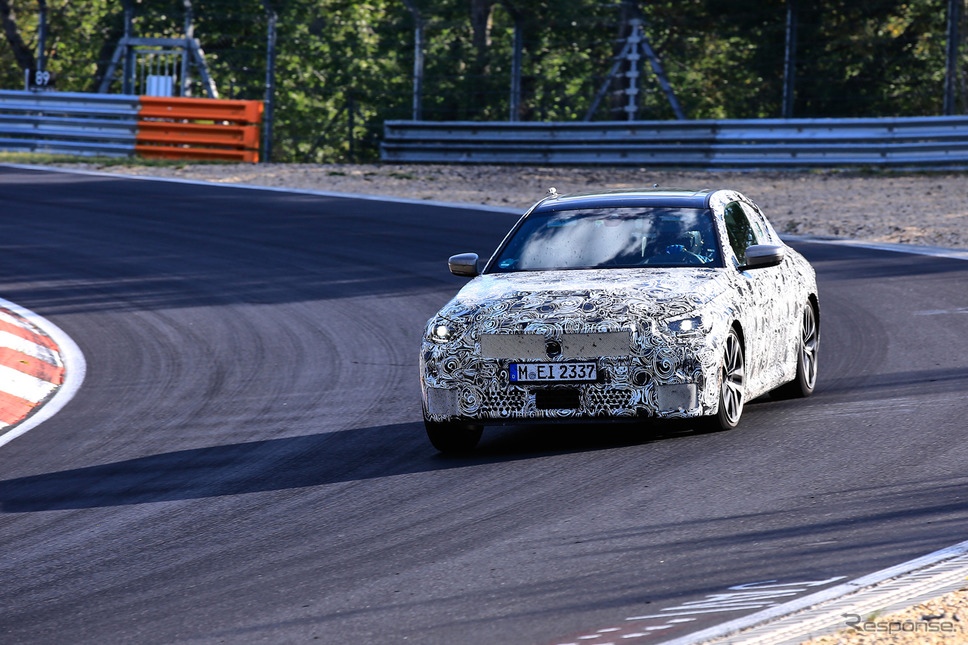 BMW 2シリーズ クーペ 次期型プロトタイプ(スクープ写真)《APOLLO NEWS SERVICE》