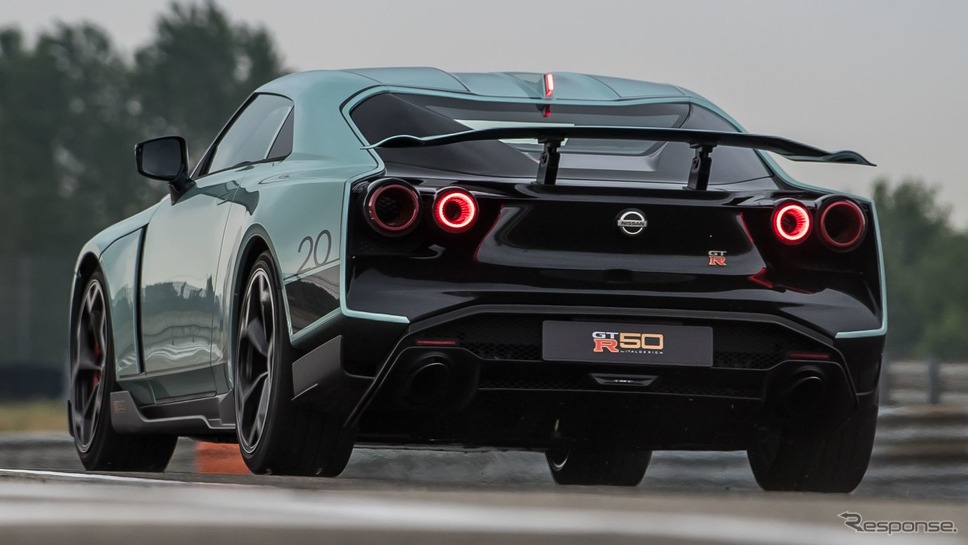日産 GT-R 50 by Italdesign の市販モデル《photo by Italdesign》