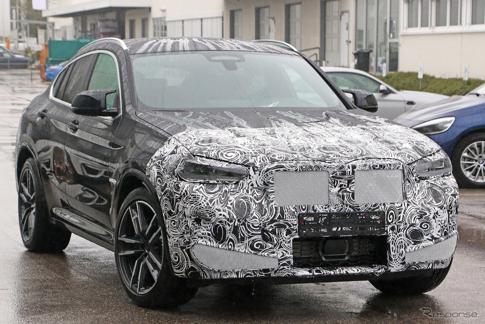 BMW X4M 改良新型プロトタイプ(スクープ写真)《APOLLO NEWS SERVICE》
