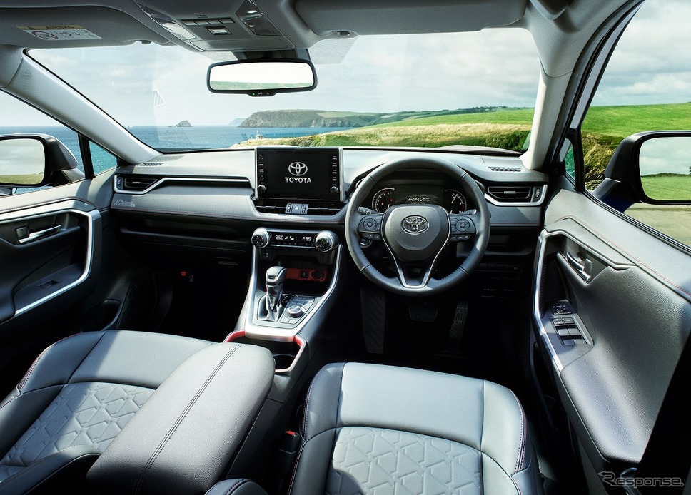 トヨタ RAV4 アドベンチャー オフロードパッケージ(インテリア)