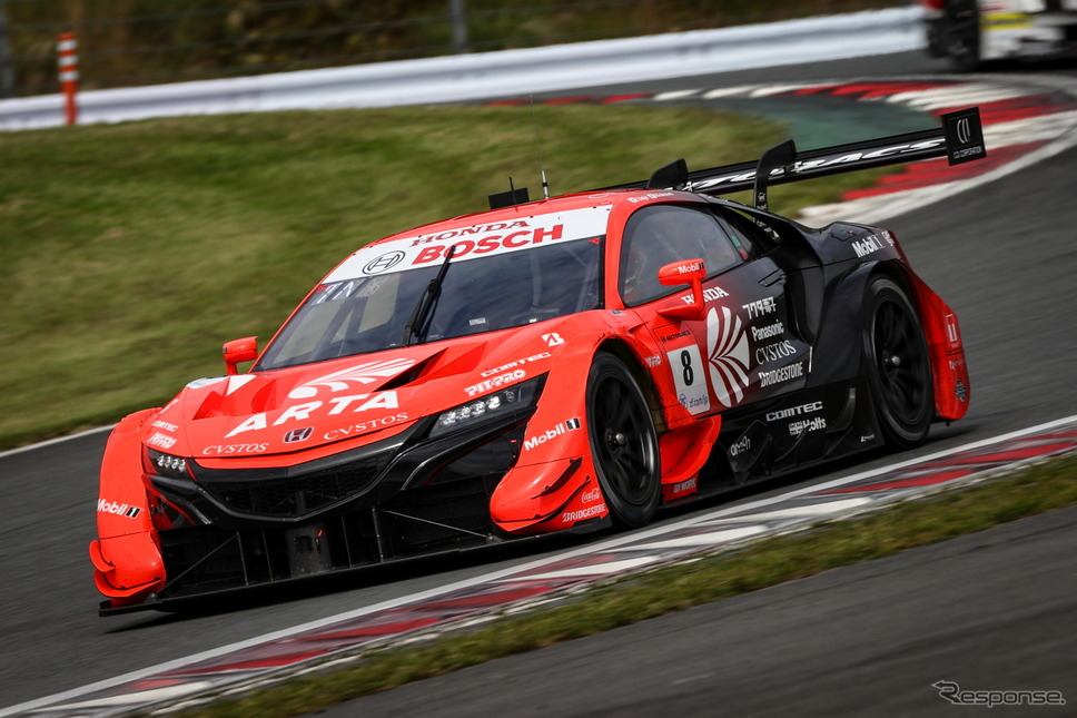 GT500クラスポールポジションの#8 ARTA NSX-GT《撮影 益田和久》