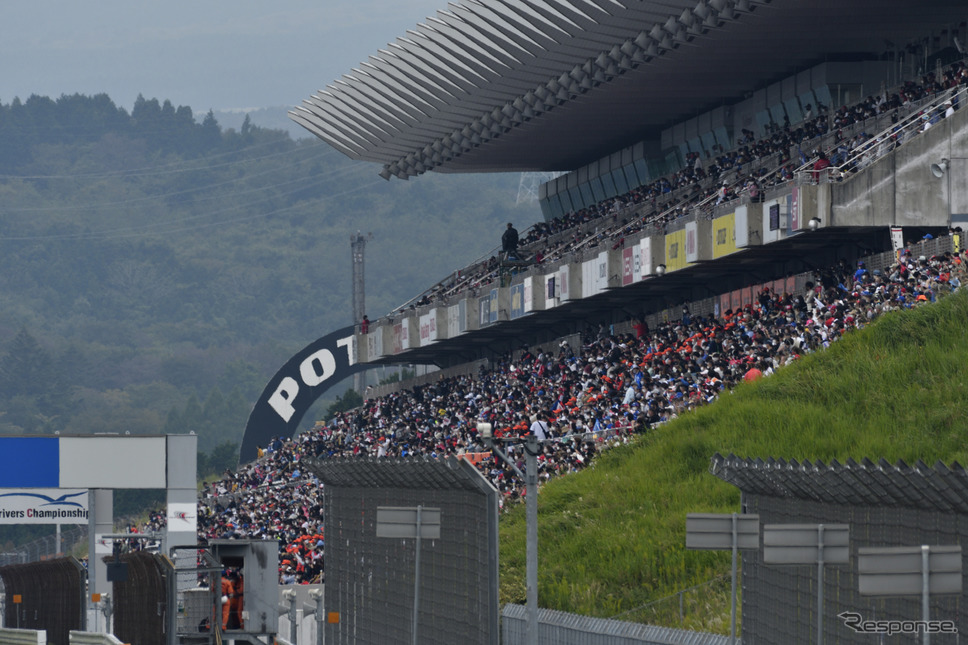 SUPER GT 第5戦《写真撮影 雪岡直樹》