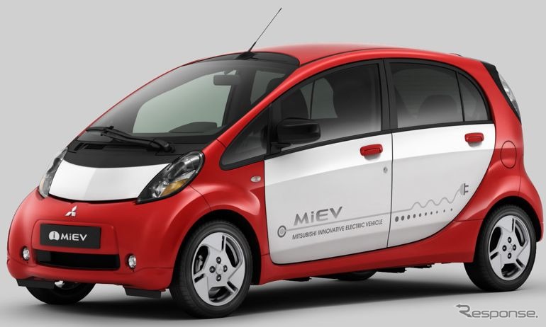 三菱 i-MiEV（2011年）《写真提供 三菱自動車》