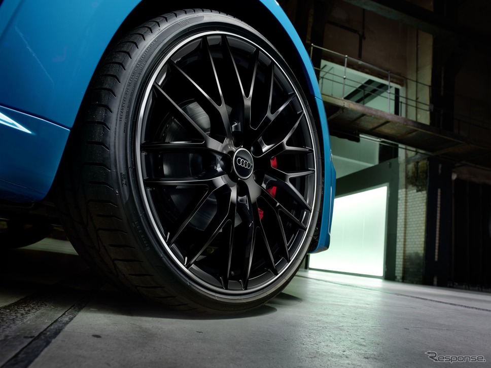 アウディ TT のSライン・コンペティションプラス《photo by Audi》