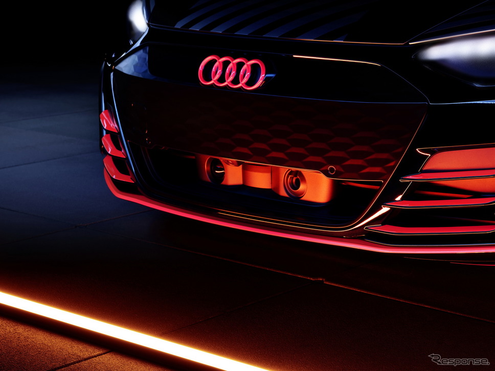 アウディ e-tron GT のプロトタイプ《photo by Audi》