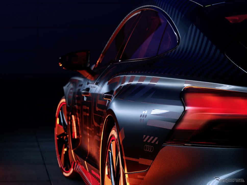 アウディ e-tron GT のプロトタイプ《photo by Audi》