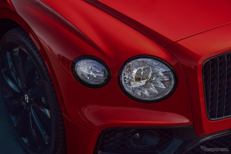ベントレー・フライングスパー V8 新型《photo by Bentley》