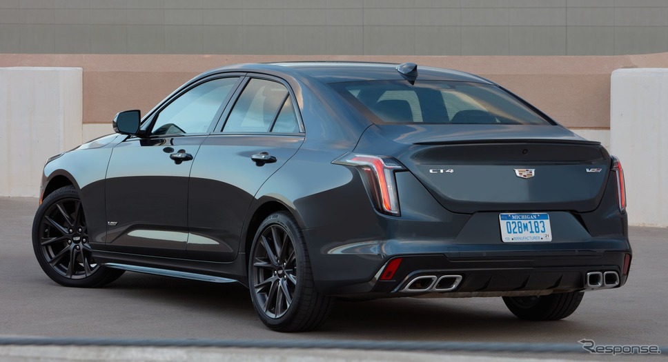 キャデラック CT4-V《photo by Cadillac》