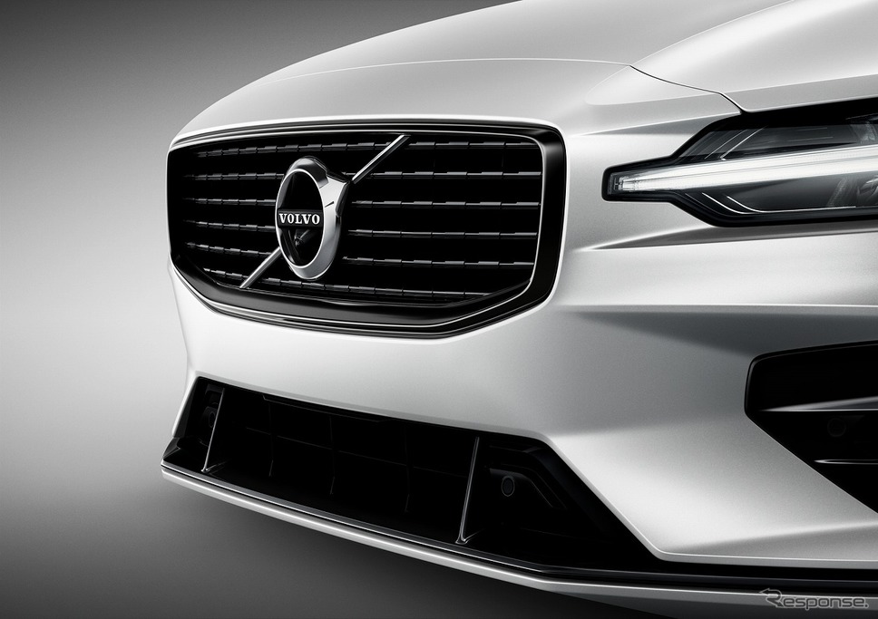 ボルボ V60《写真提供 ボルボ・カー・ジャパン》
