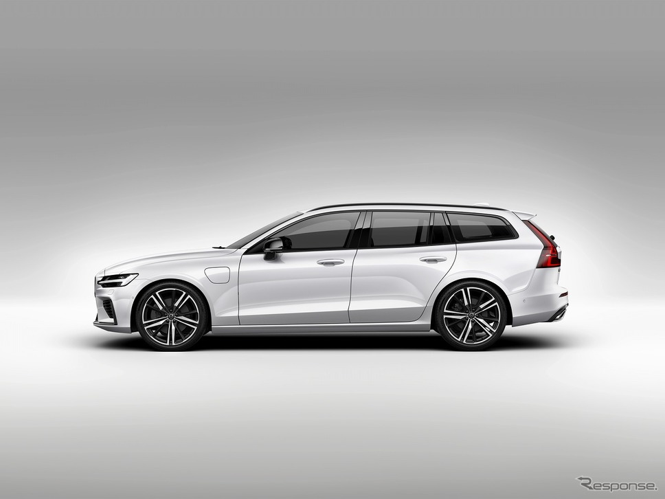 ボルボ V60《写真提供 ボルボ・カー・ジャパン》