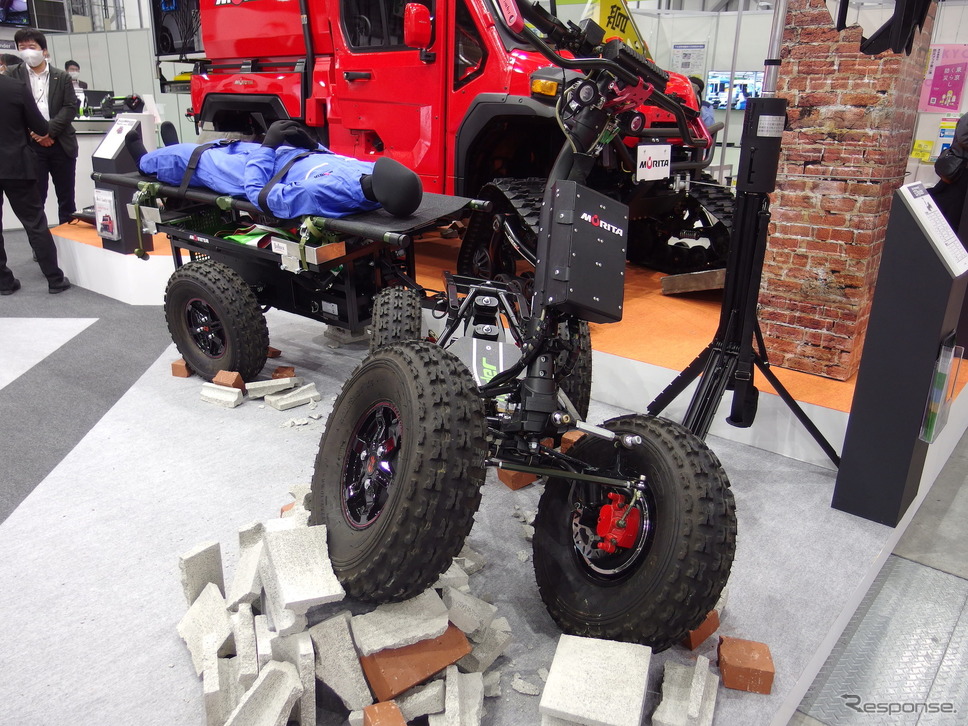 モリタ、折り畳み式電動資機材搬送車「EZ-Raider」（危機管理産業展2020）《写真撮影 高木啓》