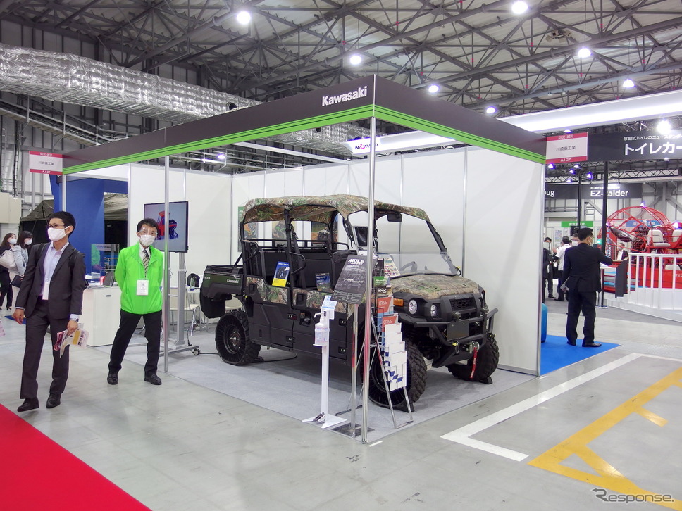 川崎重工業モーターサイクル&エンジンカンパニーの多用途四輪車「MULE PRO-FXT」（危機管理産業展2020）。《写真撮影 高木啓》