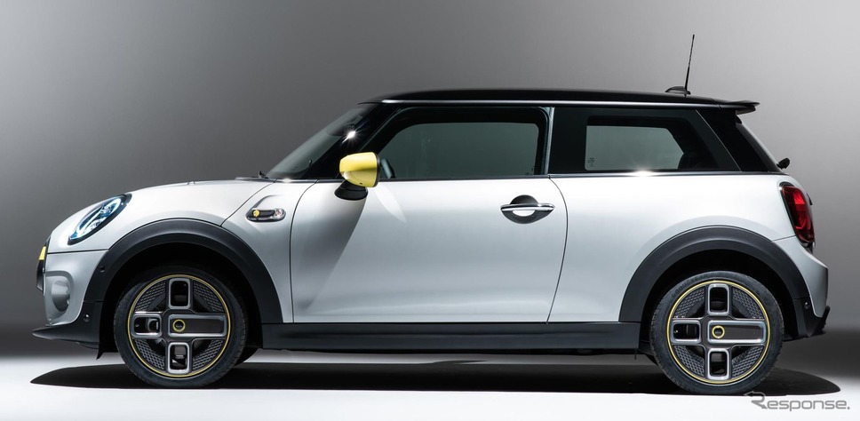 MINI クーパーSE《photo by MINI》
