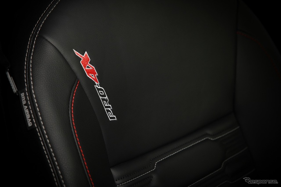 日産 ナバラ PRO-4X プレミアムレザーシート《写真提供 日産自動車》
