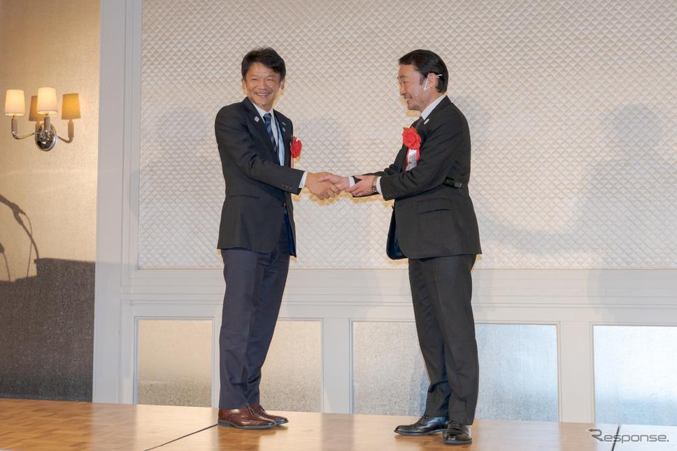 東京都副都知事・宮坂学氏がゲストとして登場した。《写真撮影 関口敬文》