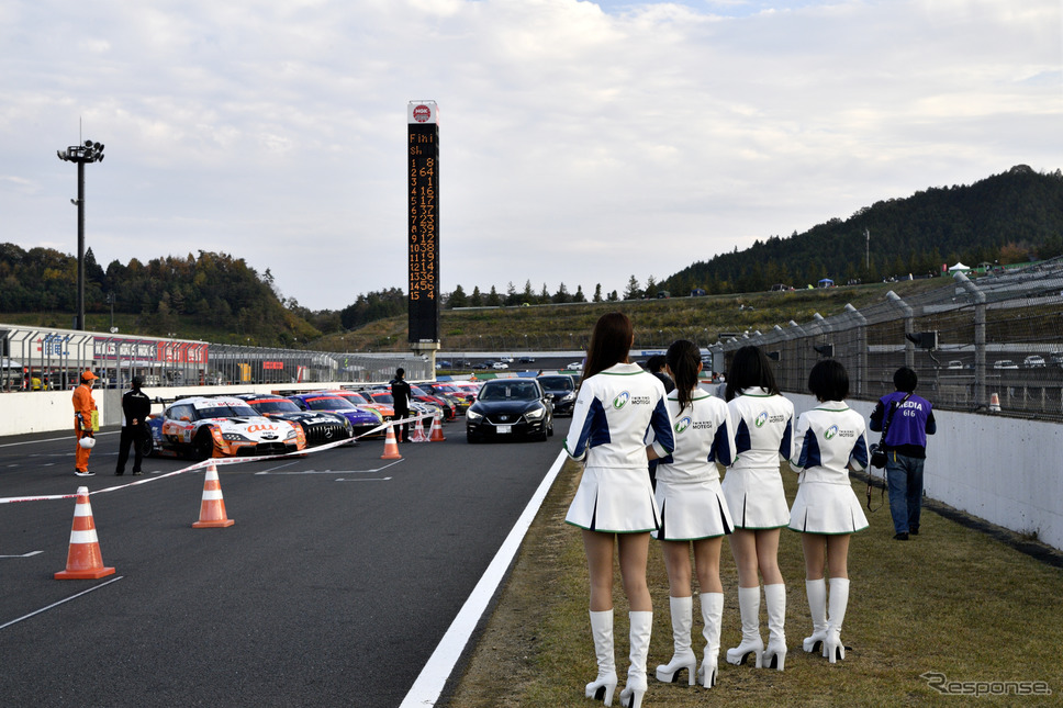 ドライブスルーパークフェルメ《写真撮影 雪岡直樹》