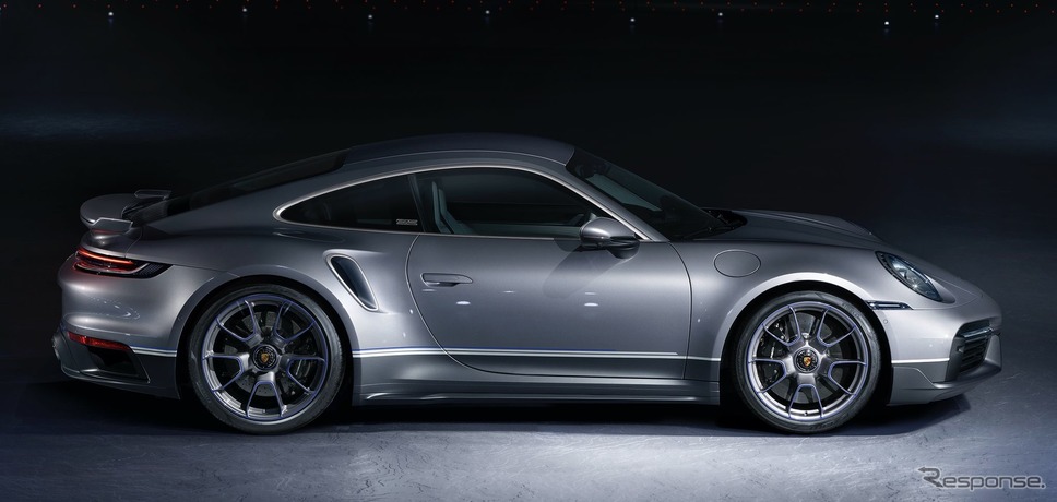 ポルシェ 911 ターボ S 新型の「デュエット」《photo by Porsche》