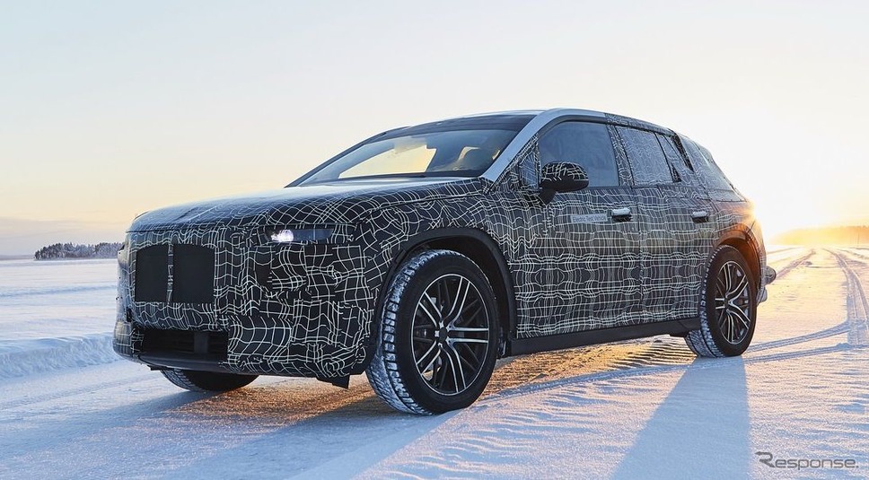 BMW iNEXT の開発プロトタイプ《photo by BMW》