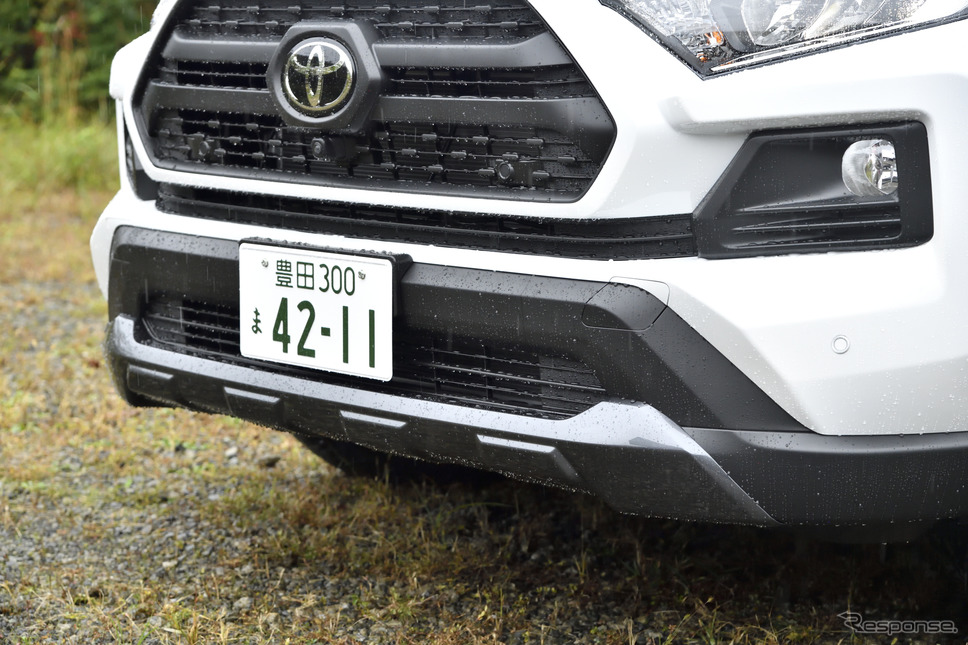 トヨタ RAV4 アドベンチャー“オフロードパッケージ”《写真撮影 雪岡直樹》