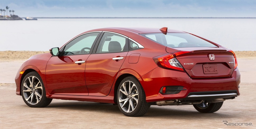 ホンダ・シビック・セダン の2020年モデル(北米仕様)《photo by Honda》