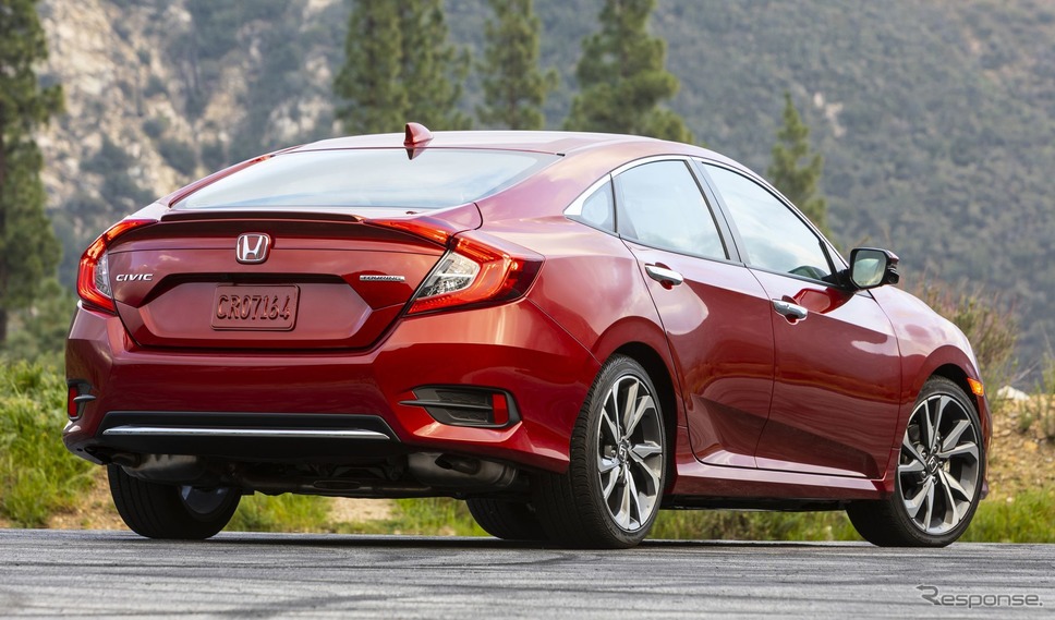 ホンダ・シビック・セダン の2020年モデル(北米仕様)《photo by Honda》