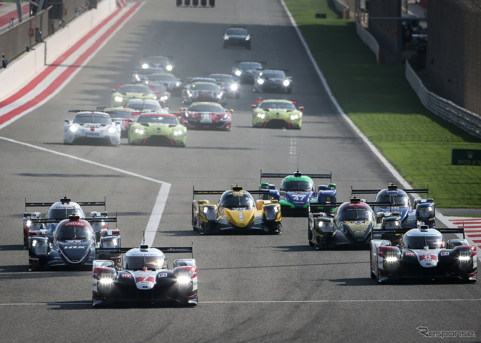 最終戦バーレーンは明るいうちにスタート。《写真提供 TOYOTA》