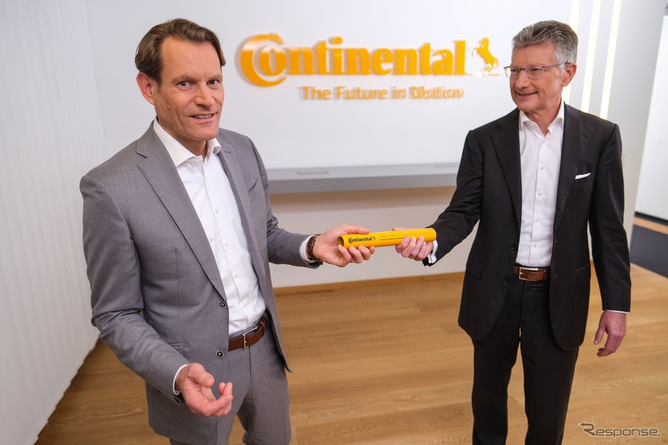 コンチネンタルの次期CEO、ニコライ・セッツァ氏とエルマー・デゲンハート現CEO《photo by Continental》
