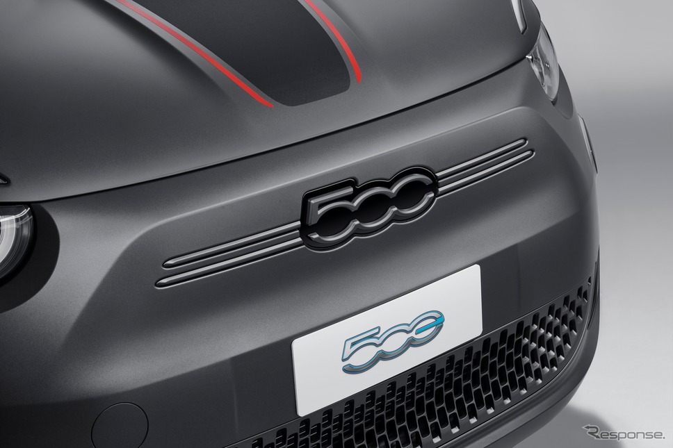 フィアット 500 新型の純正カスタマイズパーツ「MOPAR」装着車《photo by Fiat》