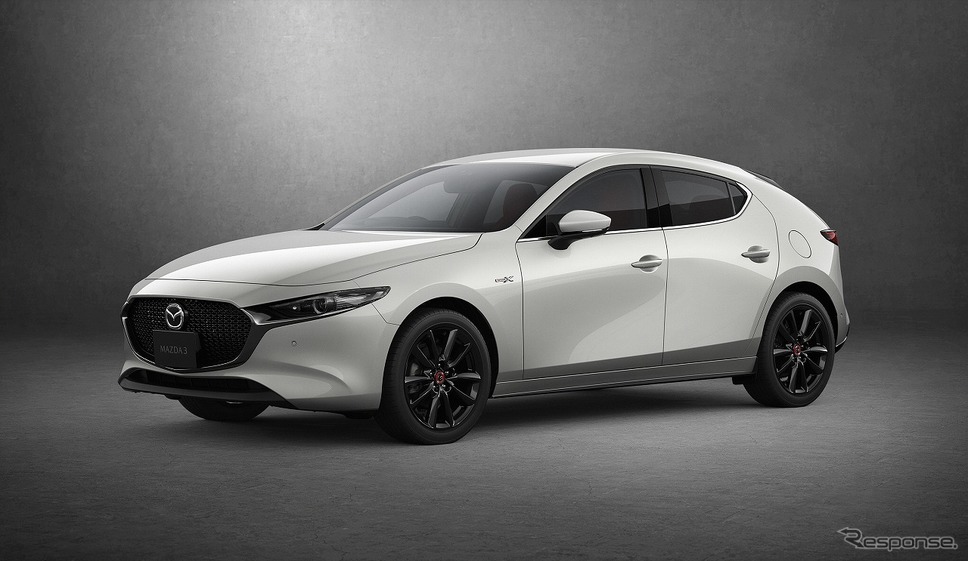 2020 マツダ3 ファストバック 100周年特別記念車 SKYACTIV-X搭載(国内仕様)《写真提供 マツダ》