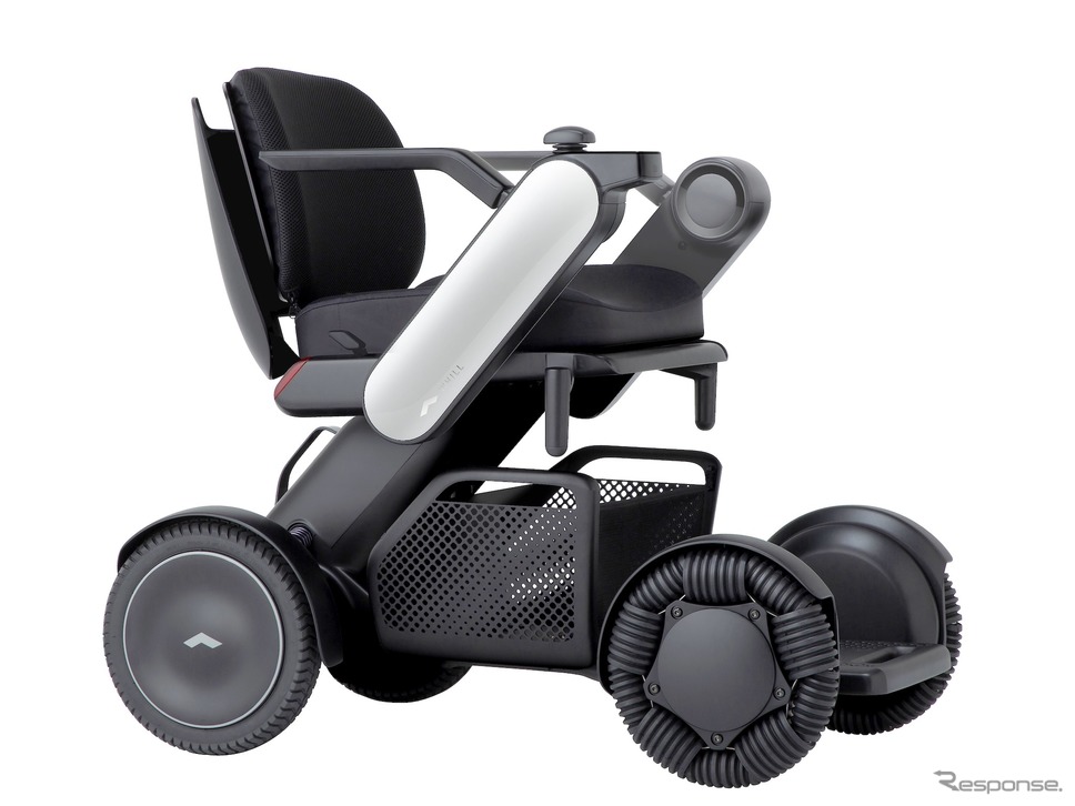 次世代電動車椅子、WHILLモデルC2《写真提供 WHILL》
