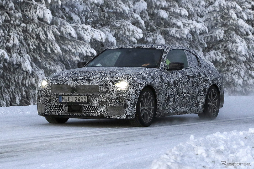 BMW 2シリーズクーペ 次期型(スクープ写真)《APOLLO NEWS SERVICE》