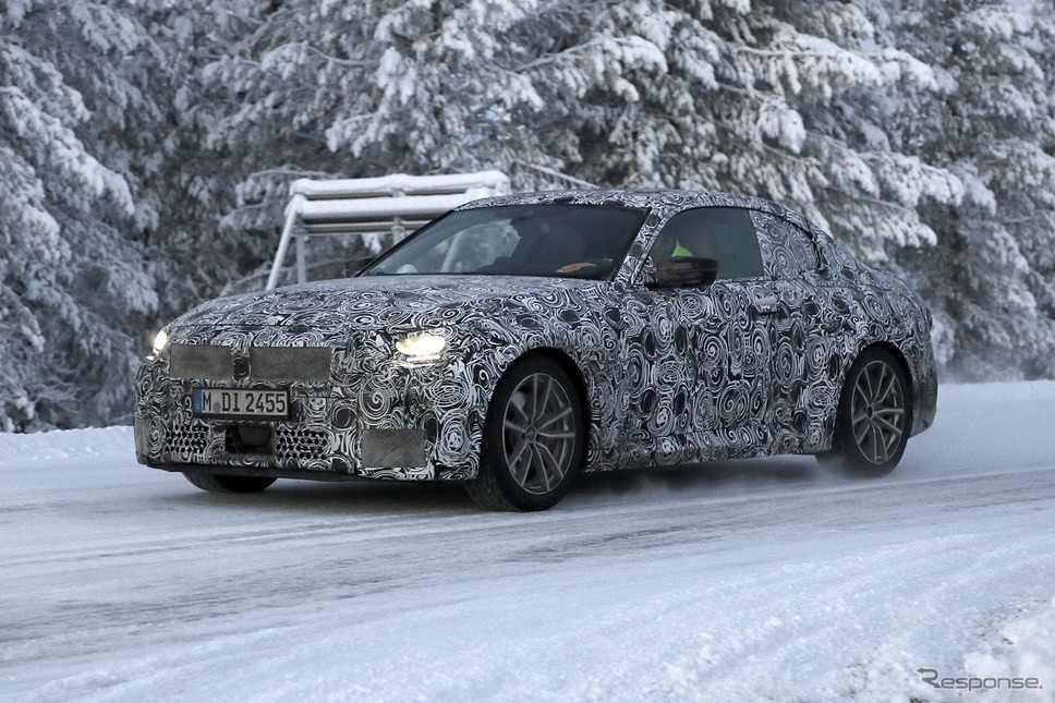 BMW 2シリーズクーペ 次期型(スクープ写真)《APOLLO NEWS SERVICE》