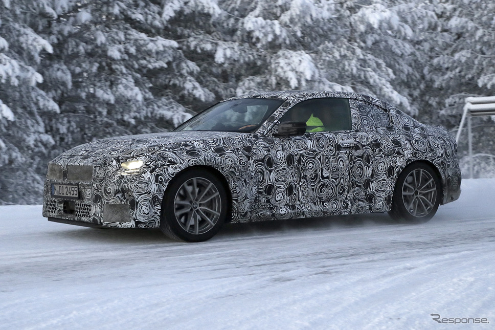 BMW 2シリーズクーペ 次期型(スクープ写真)《APOLLO NEWS SERVICE》