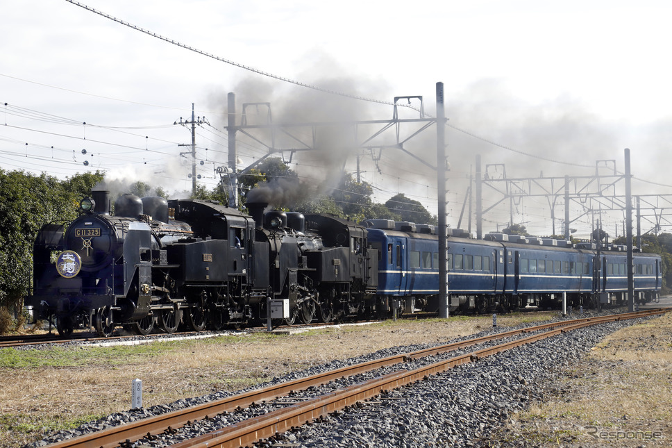 東武C11 325+C11 207重連《写真撮影 小林岳夫》