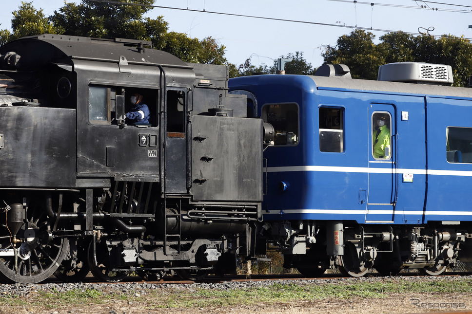 東武C11 325+C11 207重連《写真撮影 小林岳夫》