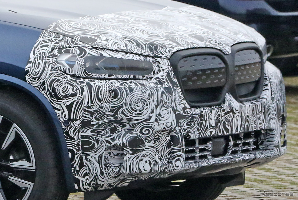 BMW iX3 改良新型プロトタイプ(スクープ写真)《APOLLO NEWS SERVICE》